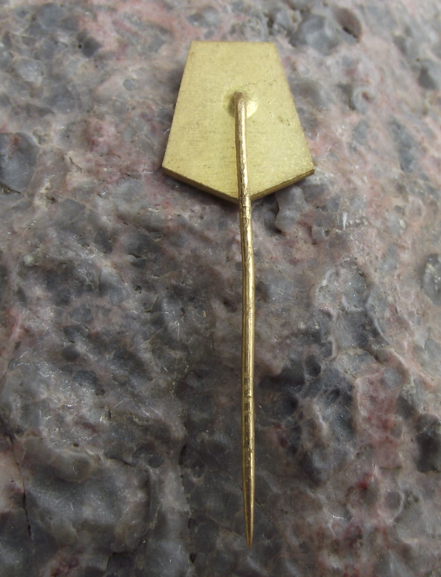 1976 Most Sedlec Czech Lager Beer Makers Exhibition Show Pin Badge - Badgecrazy