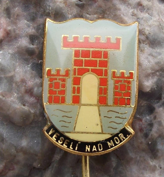Vintage Veseli nad Moravou Czechoslovakia Heraldic Crest Coat of Arms Pin Badge - Badgecrazy