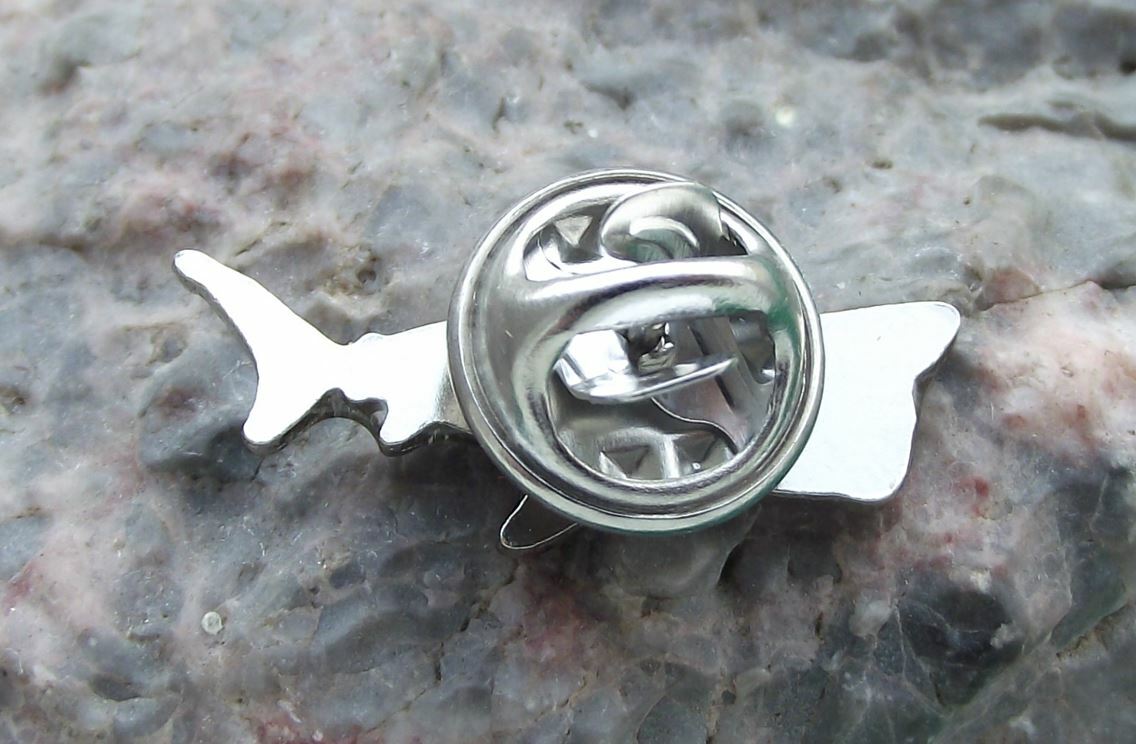 Basking Shark Big Mouthed Seaside Open Sea Wildlife Megamouth Pin Badge - Badgecrazy