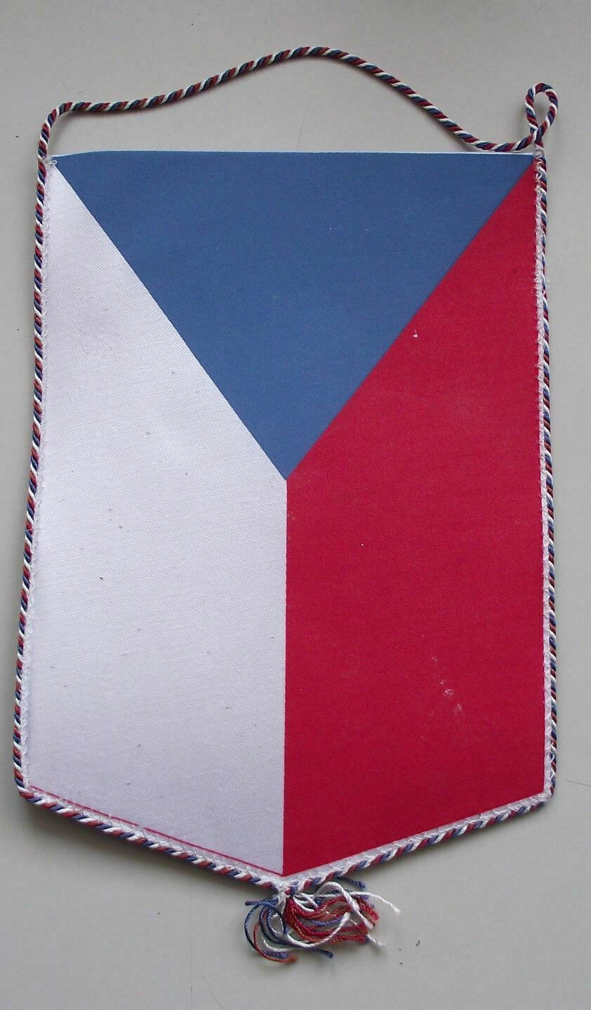 1979 Czechoslovakia Basketball Federation Association Anniversary Pennant Flag - Badgecrazy