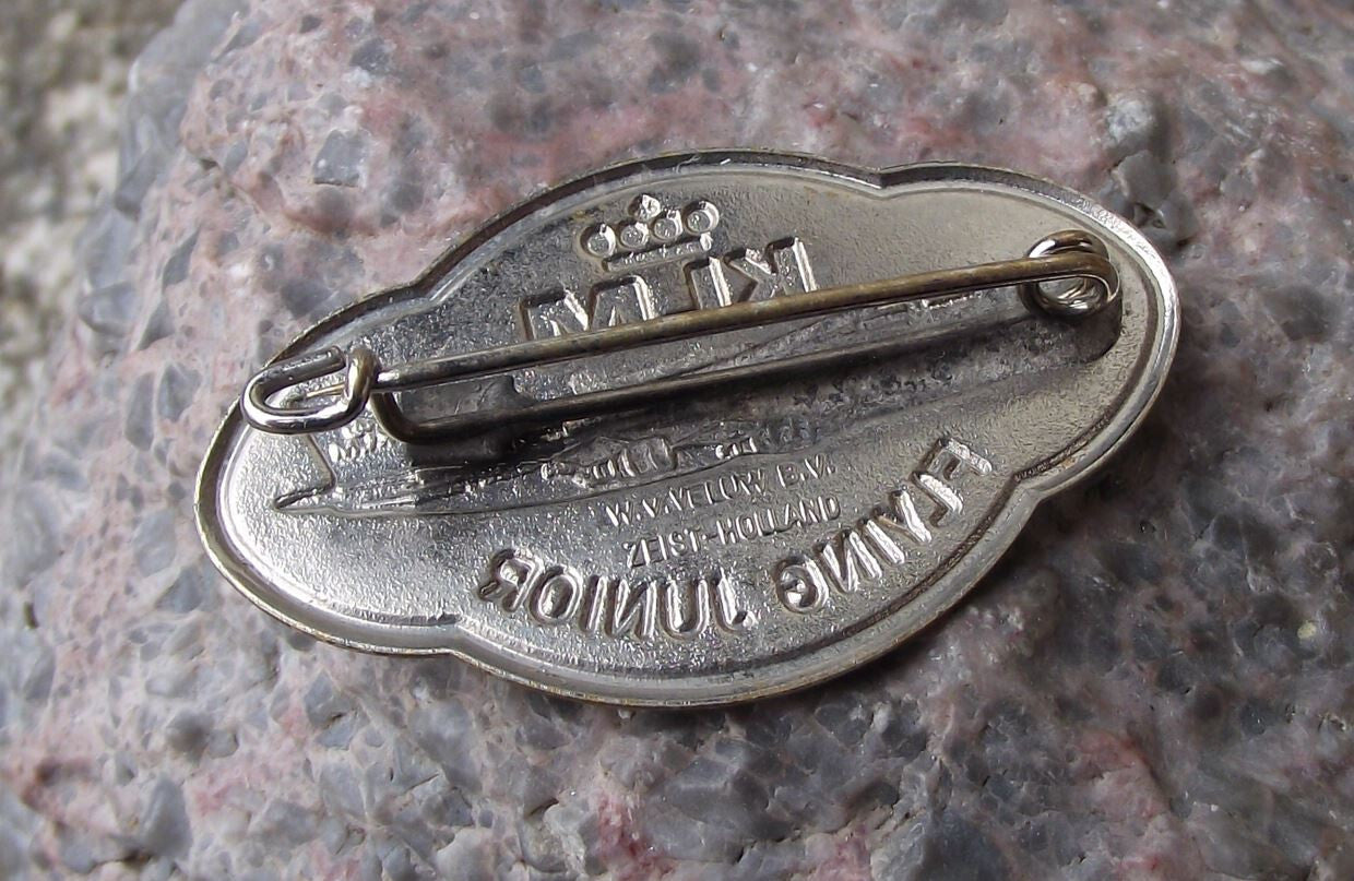 KLM Airlines Holland Flying Junior Jumbo Jet Boeing 747 Aircraft Pin Badge - Badgecrazy