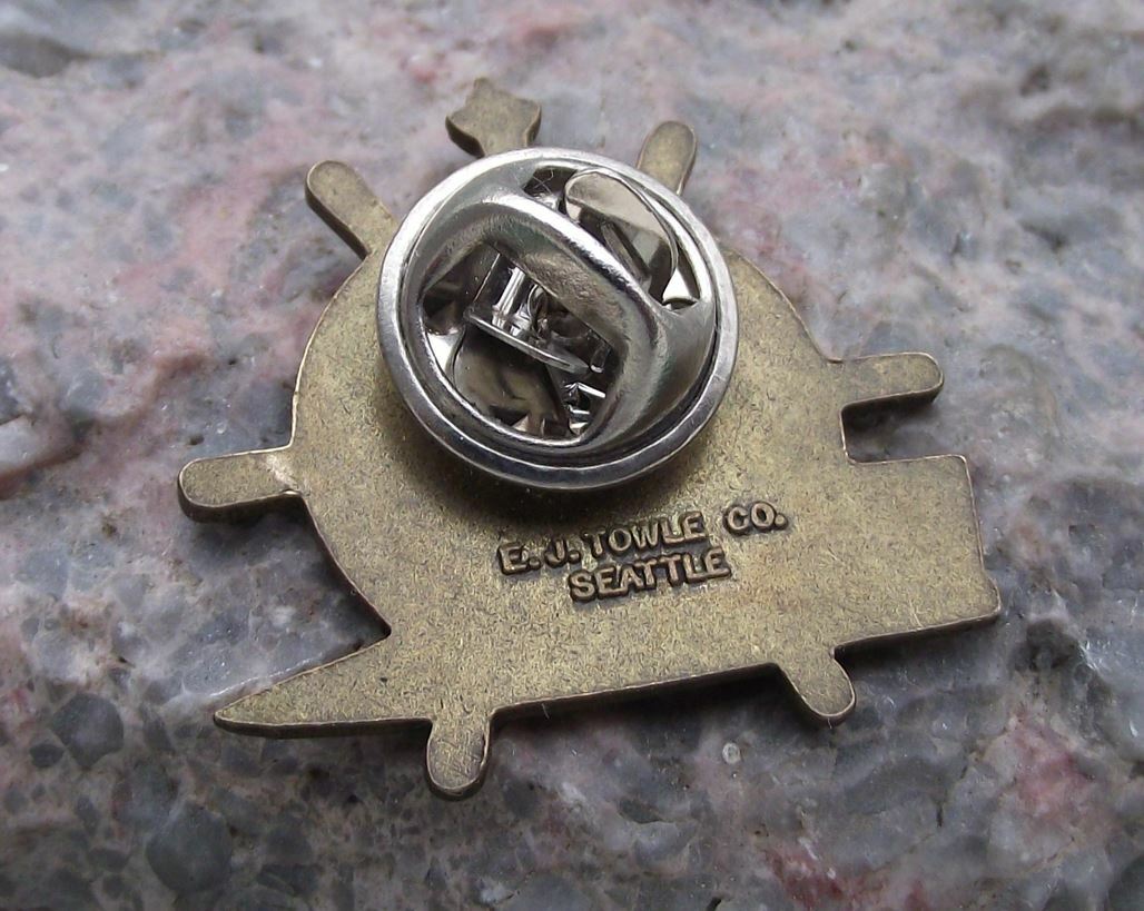 Vintage Seattle USA Sea Fair U-73 Hydroplane Ships Wheel Logo Pin Badge - Badgecrazy