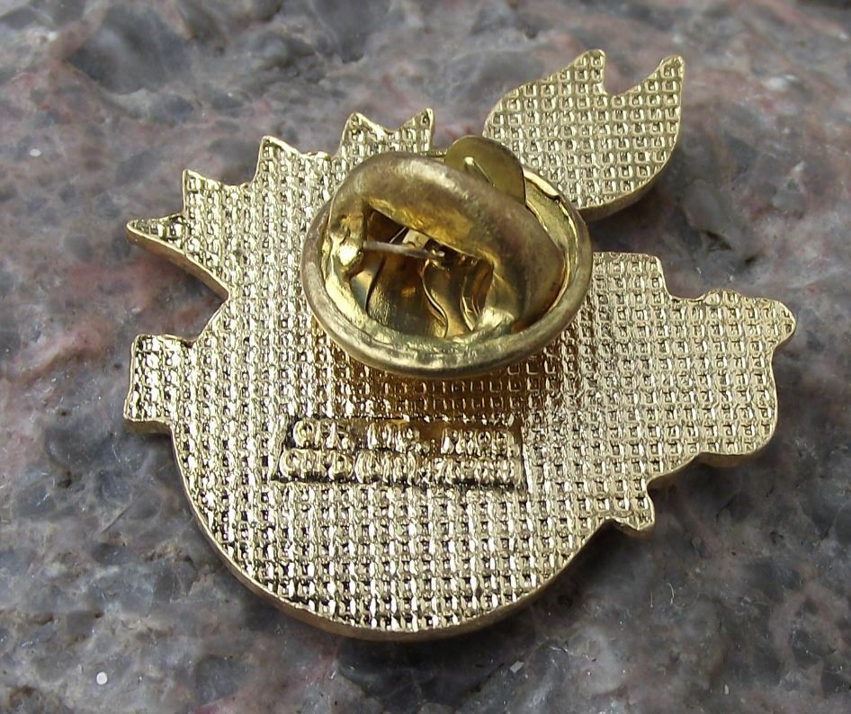 1985 Orange Bowl 52nd Festival Miami Florida College American Football Pin Badge - Badgecrazy