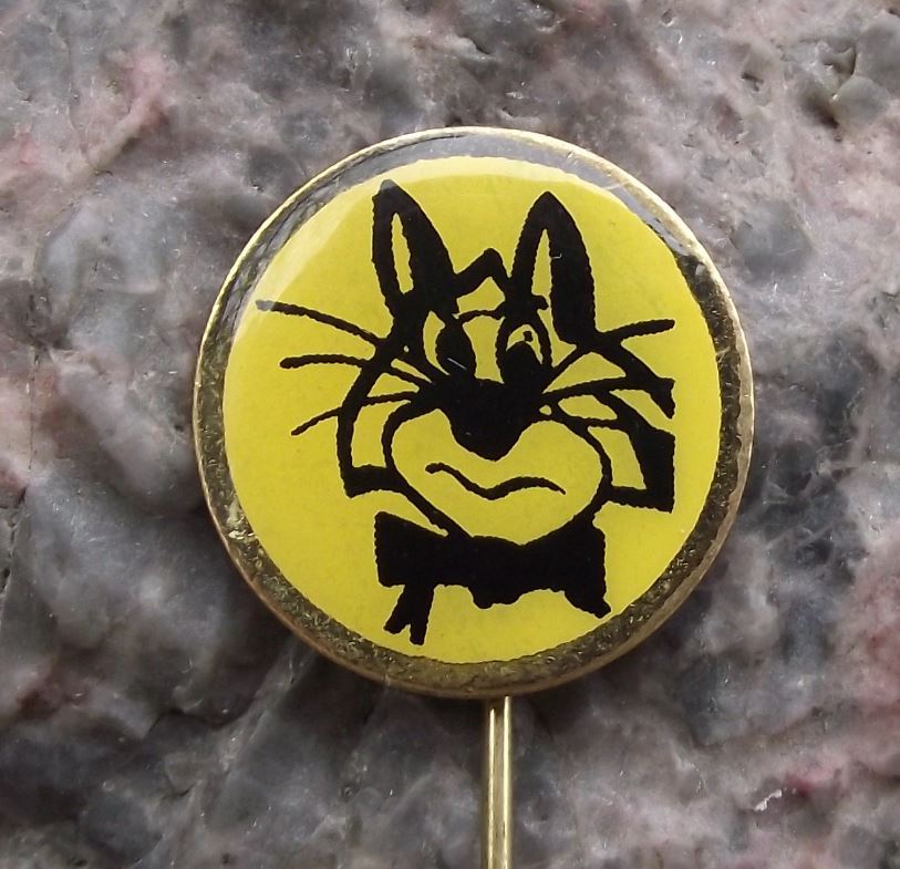 Antique Mr Jinks Hanna Barbera Huckleberry Hound Show Cartoon Cat Pin Badge