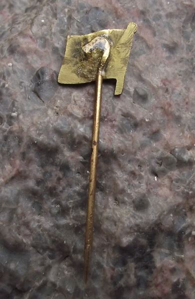 1976 America USA United States Stars & Stripes 200th Anniversary Flag Pin Badge - Badgecrazy