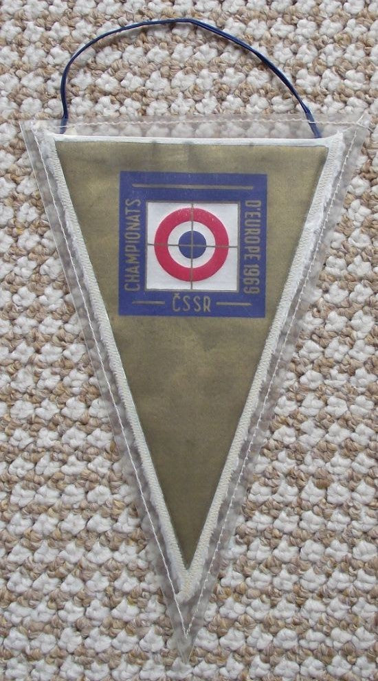 1969 Antique European Shooting Marksmanship Championships Official Pennant Flag - Badgecrazy