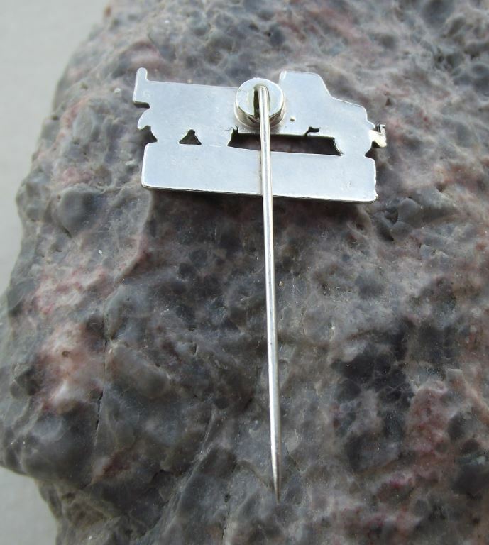 Vintage Praga Czech Commercial Vehicles Lorry Truck Tanker Pin Badge - Badgecrazy