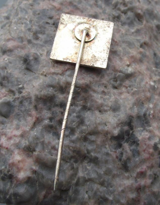 Vintage Woma Atumat Ultra High Pressure Pumps Fire Fighter Fireman Pin Badge