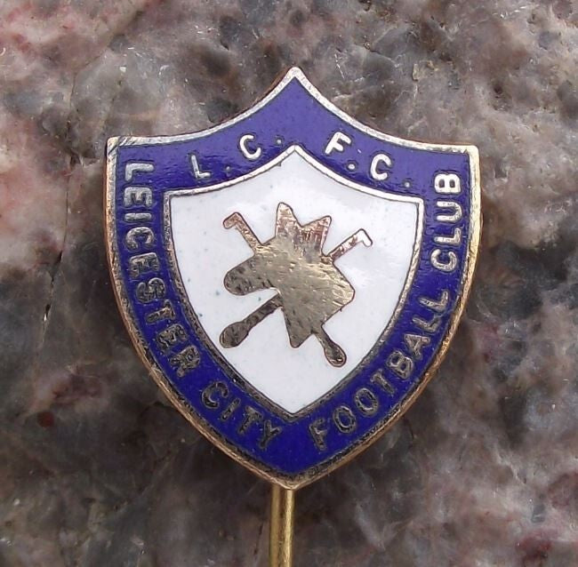 Vintage Leicester City FC Football Club LCFC Fox Hunt Mascot Logo Pin Badge