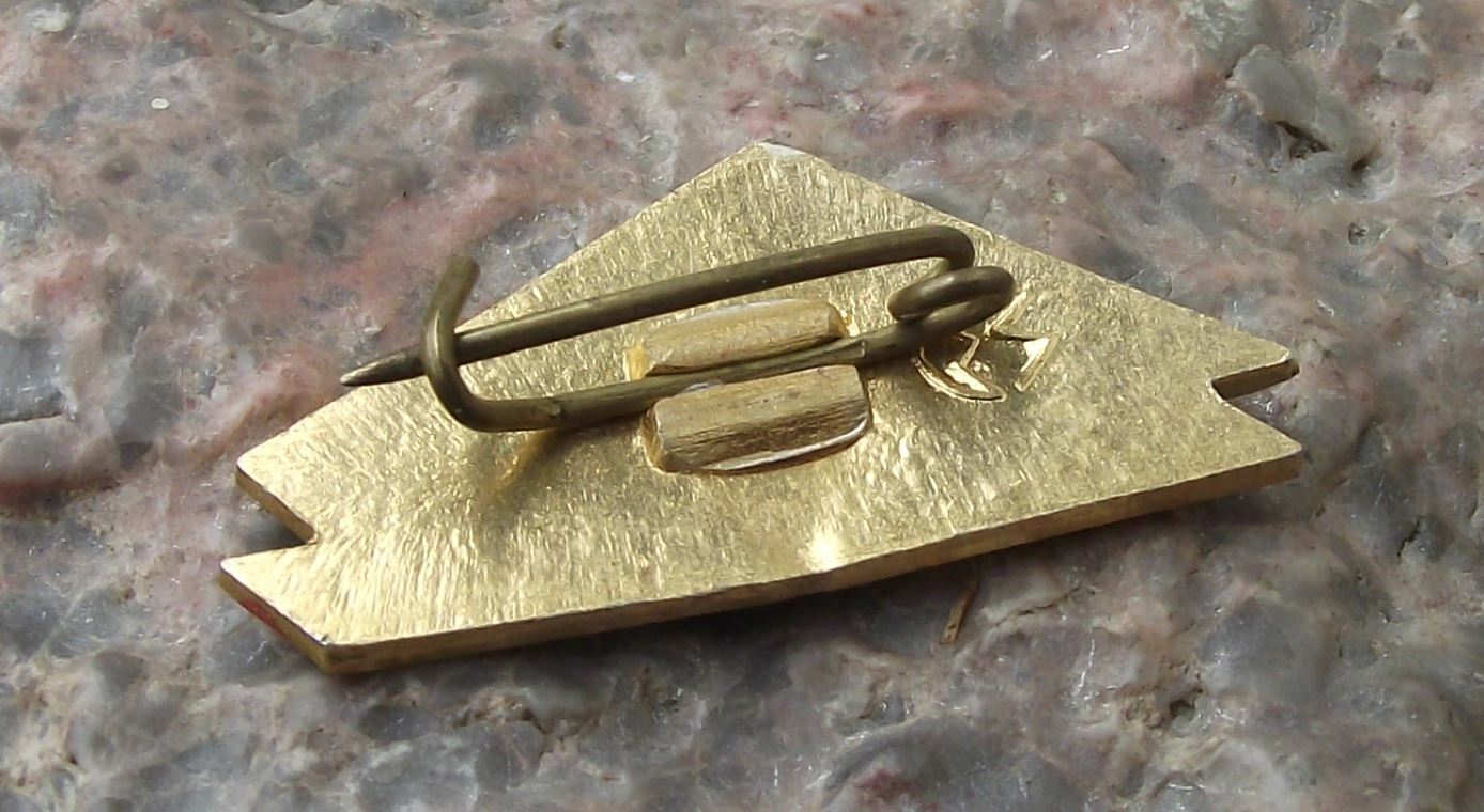 Vintage In the Skies of Ukraine Aviation Soviet Union Airlines Flight Pin Badge - Badgecrazy