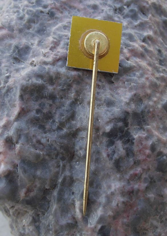 1972 Fezko 160th Anniversary Fez Hat Maker Hatter Czechoslovakia Pin Badge - Badgecrazy