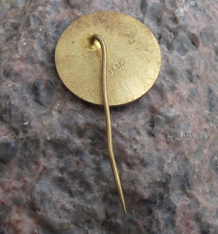 1971 Czechoslovakia vs Romania 23rd Tournament Football Soccer Tie Pin Badge - Badgecrazy