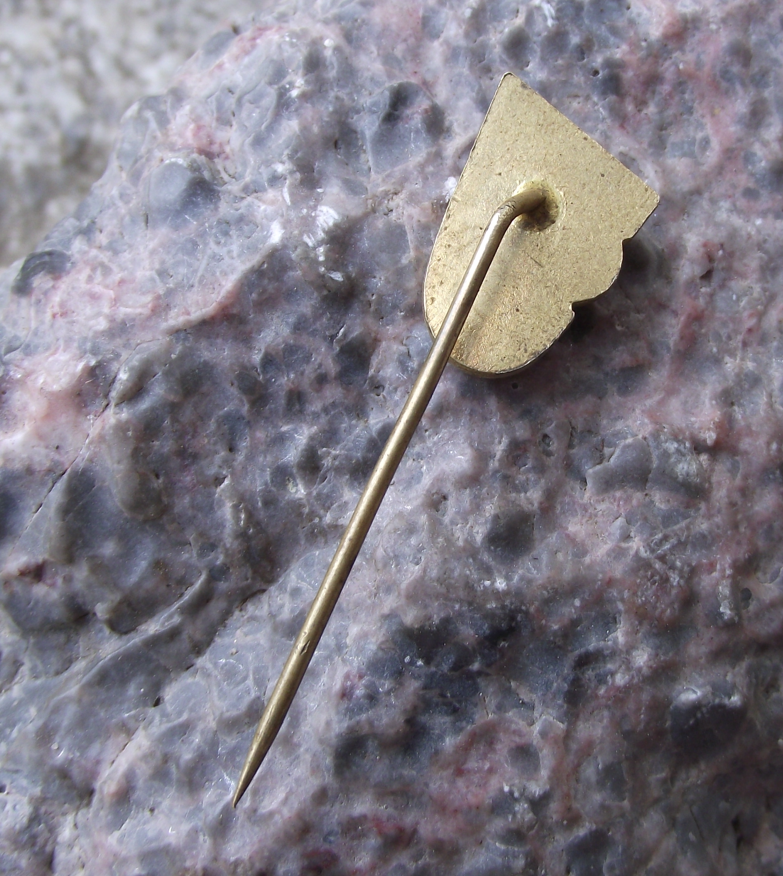 Vintage Jewelled Jablonec nad Nisou Czech Jewelry Centre Pin Badge - Badgecrazy