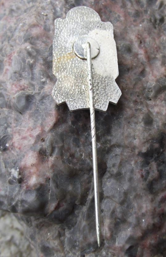 Vintage Champion Palzisch Germany Shooting Sports Pistol Silver Award Pin Badge - Badgecrazy