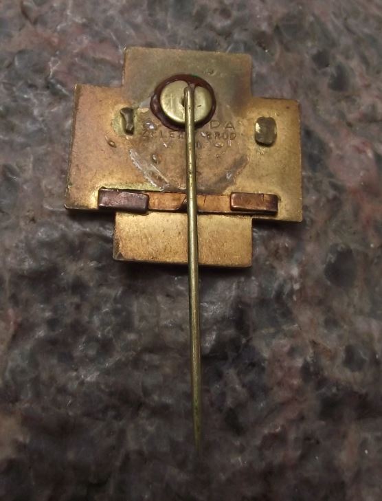 1933 Czechoslovakia Young Catholic Youth Conference Meeting Prague Pin Badge