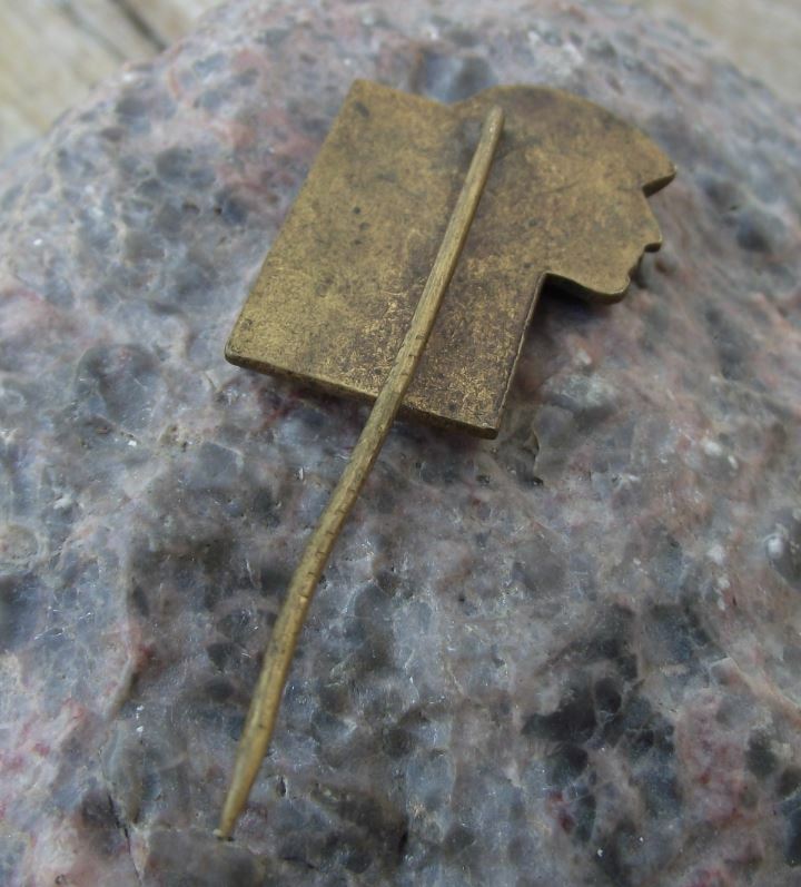 1938 First 1st World War 20th Anniversary Czechoslovakia Soldier Pin Badge