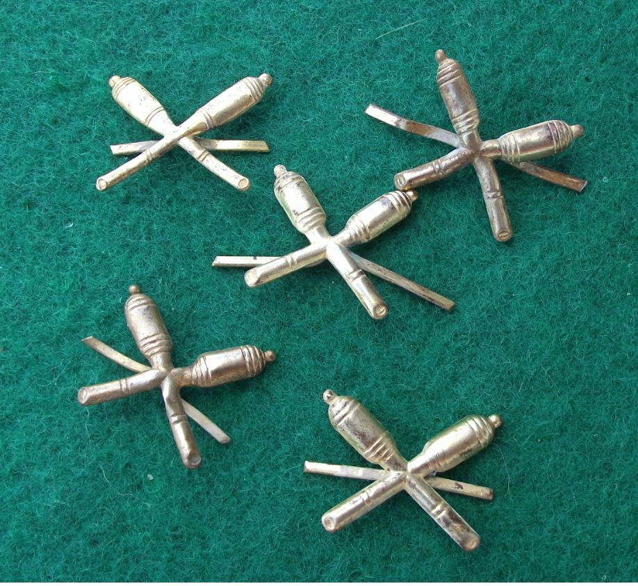Original Czech Army Uniform Badge Military Crossed Cannon Artillery Division Pin - Badgecrazy