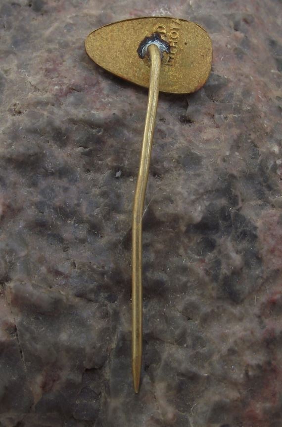 Zetor Brno Farm Tractor Worldwide Agriculture Crop Farming Script Logo Pin Badge