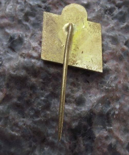 1981 FIBA Eurobasket Mens European Basketball IBF Championships Pin Badge - Badgecrazy