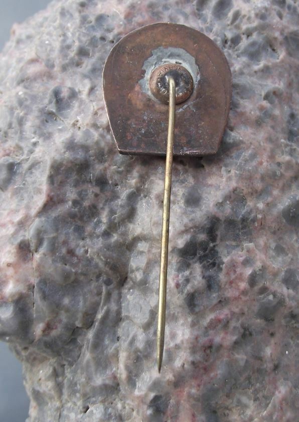 1961 Croatia Mountaineering Club Mountain Expedition 10th Anniversary Pin Badge - Badgecrazy