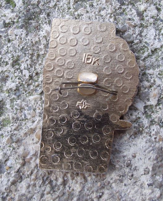 Soviet Union Russia Parachutists Red White Parachute Jump Sport Brooch Pin Badge - Badgecrazy