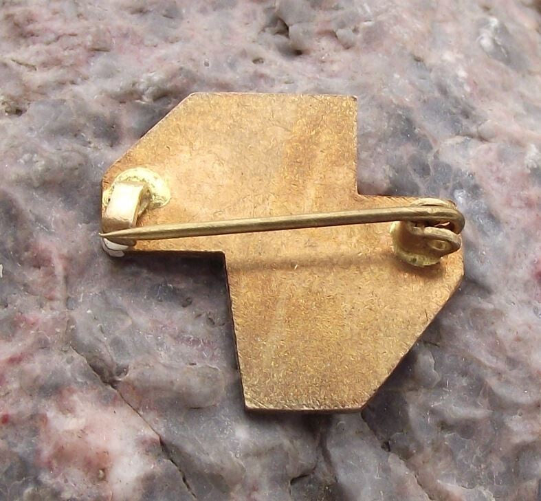 1963 CSM Czechoslovakia Youth Organisation 6th General Assembly Pin Badge - Badgecrazy