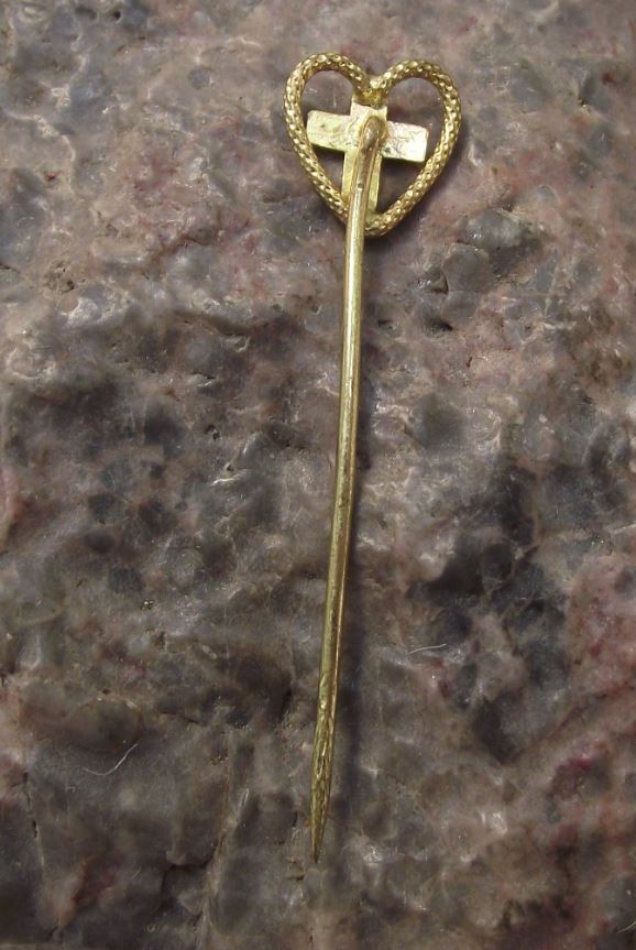 Antique Studded Holy Cross Heart Shape Crucifiction Symbol Religious Pin Badge - Badgecrazy