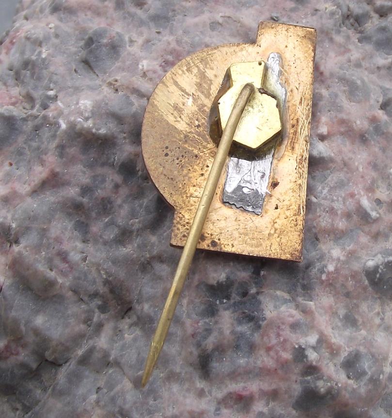 1967 Tour International Danubien 12th TID Danube Canoe Event Germany Pin Badge - Badgecrazy