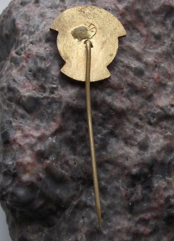 1970 Pivovar Litomerice Czechoslovakia Beer Lager 250th Anniversary Pin Badge - Badgecrazy
