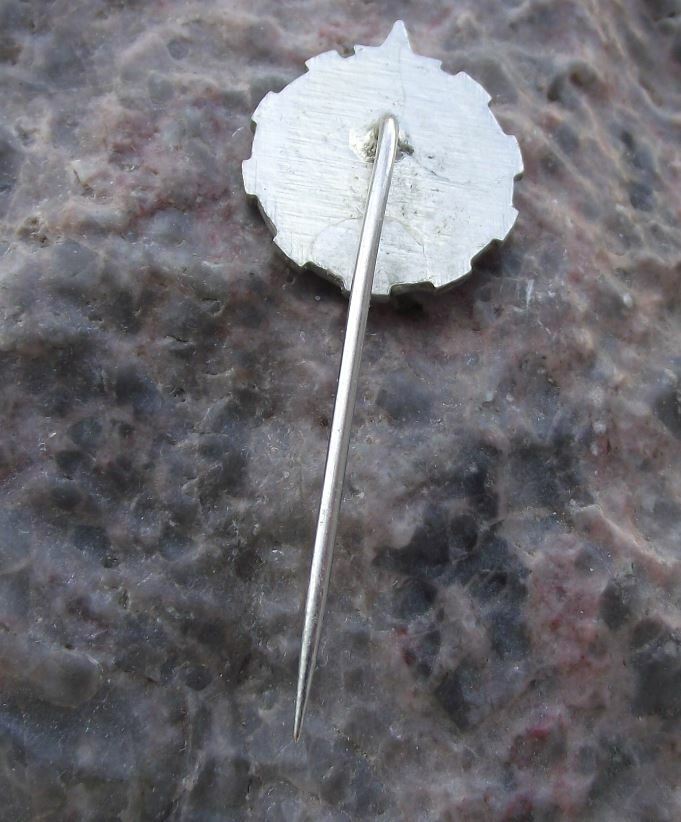 AMTK Beograd Belgrade Automotoklub AAA Association Car Club Member AMK Pin Badge - Badgecrazy