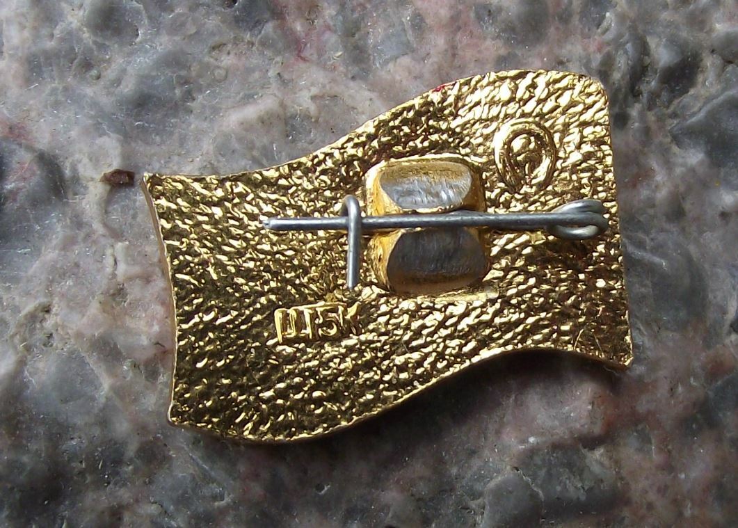 1986 XXVII 27th Communist Party Congress Soviet Union Hammer Sickle Pin Badge - Badgecrazy