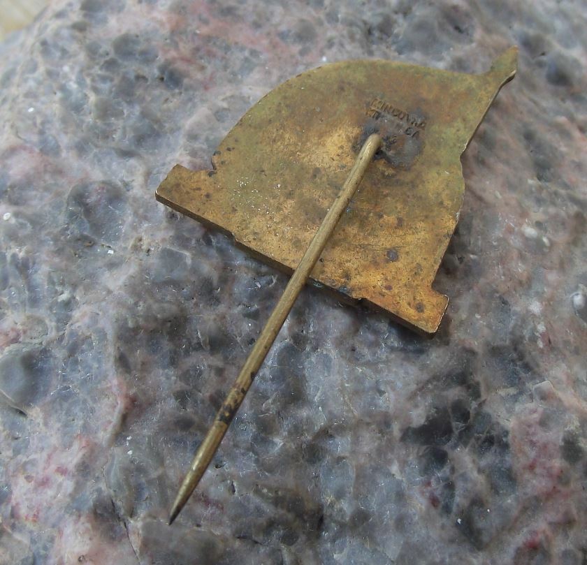 1937 Ukraine Battle of Zborov First 1st World War 20th Anniversary Pin Badge
