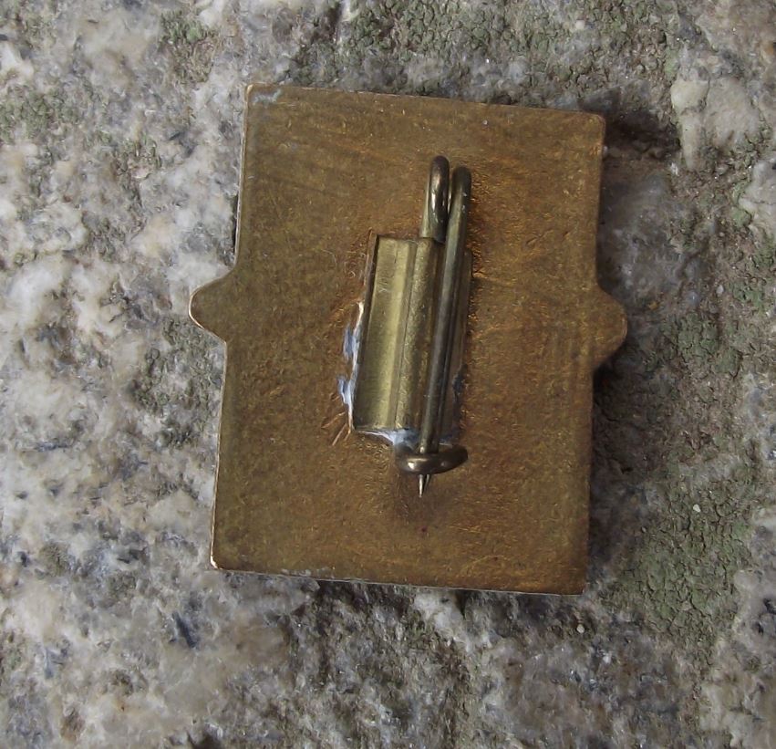 1950s KA-18 KA 18 Kamov Hog Twin Rotor Soviet Russian Light Helicopter Pin Badge