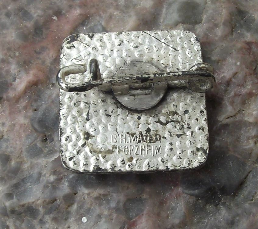 Antique East Germany VOFA WERK German Car Industry Motor Controls Pin Badge - Badgecrazy