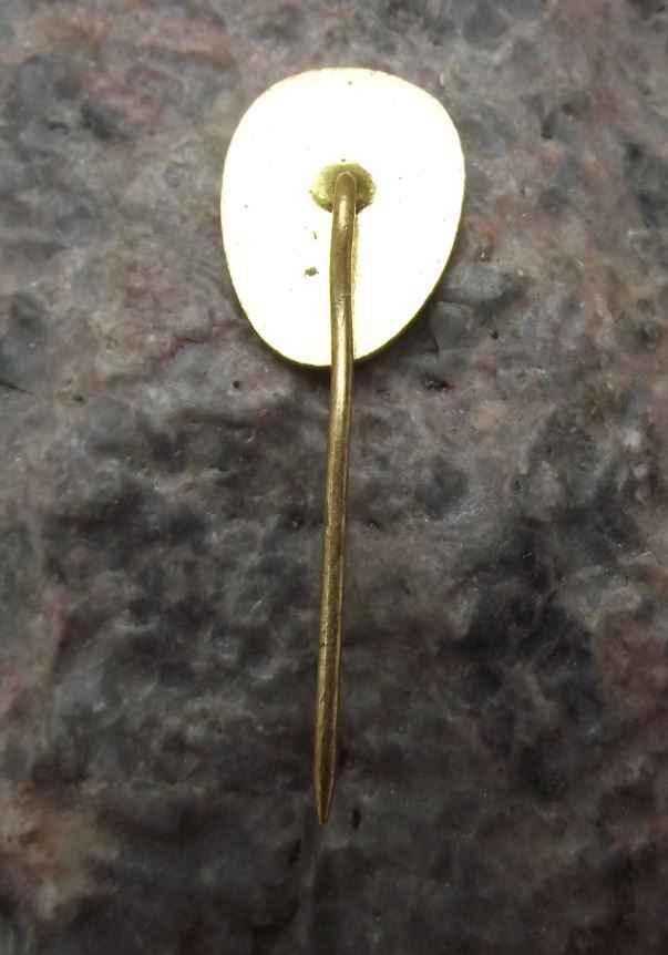 Antique Bila Labut White Swan Communist Czech Department Store Logo Pin Badge - Badgecrazy