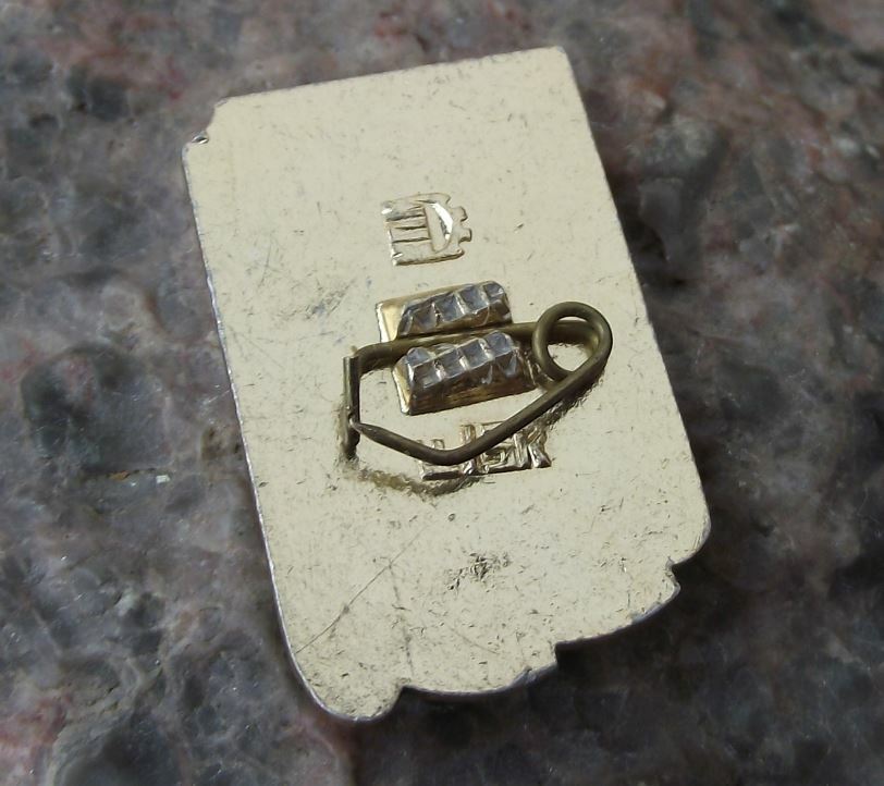 1973 Russian Communist Party Congress Soviet Union 70th Anniversary Pin Badge - Badgecrazy