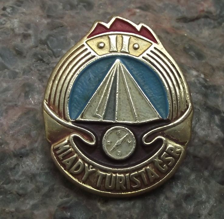 Young Tourist Grade 2 Czechoslovakia Youth Camping Pioneer Award Pin Badge