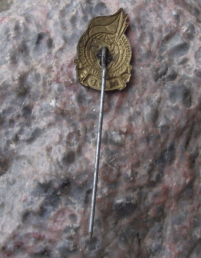 1958 International Trade Union Day MDD Czech National Celebration Dove Pin Badge - Badgecrazy