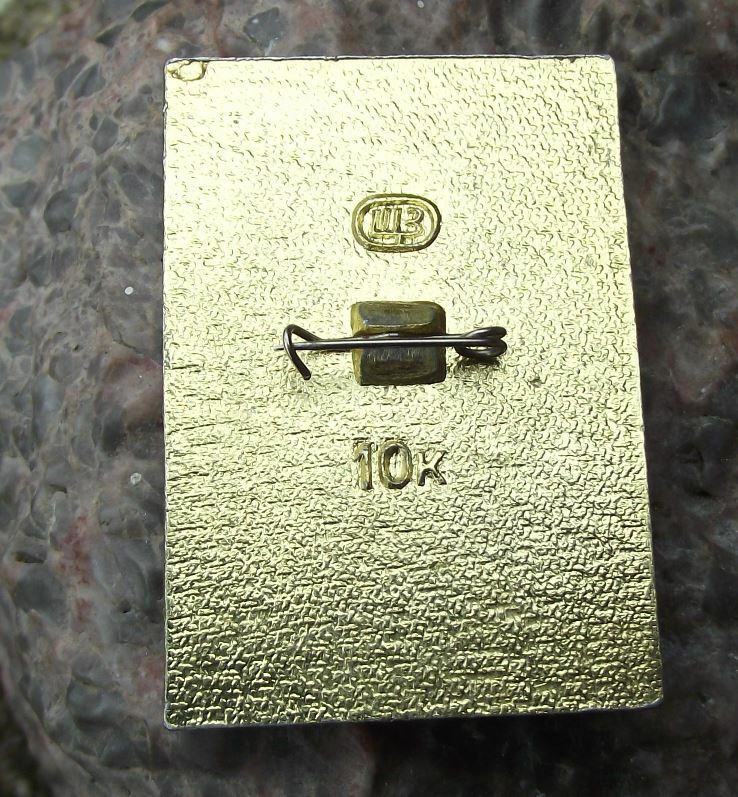 Antique Minsk Obelisk Hero City of Soviet Union Siege Order of Lenin Pin Badge - Badgecrazy