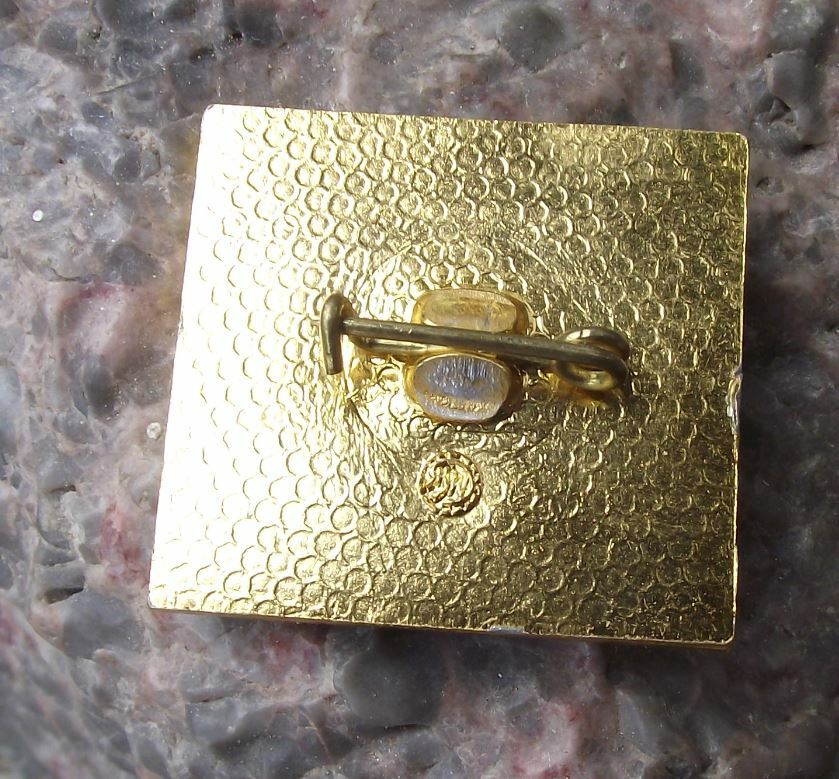 Vintage Mashpriborintorg Soviet Union Photographic Camera Equipment Pin Badge - Badgecrazy
