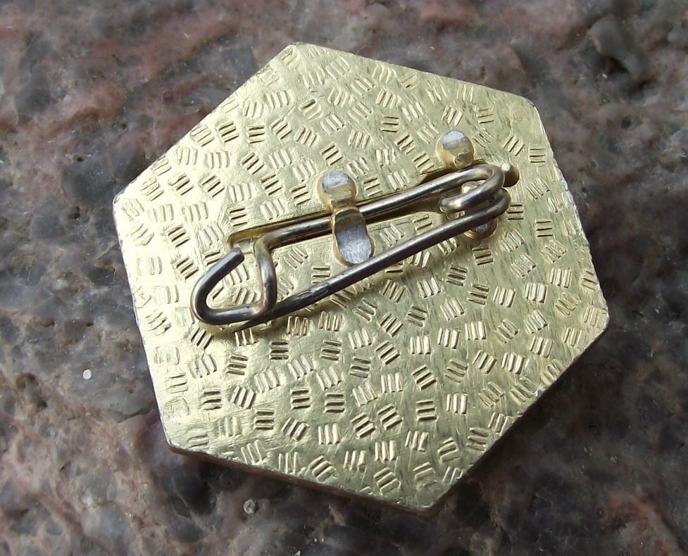 1975 East Germany National Miners Day German Trade Union Coal Mining Pin Badge - Badgecrazy