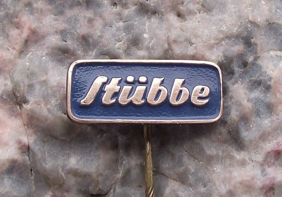 Vintage Stubbe Plastic Injection Moulding Firm Advertising Logo Pin Badge