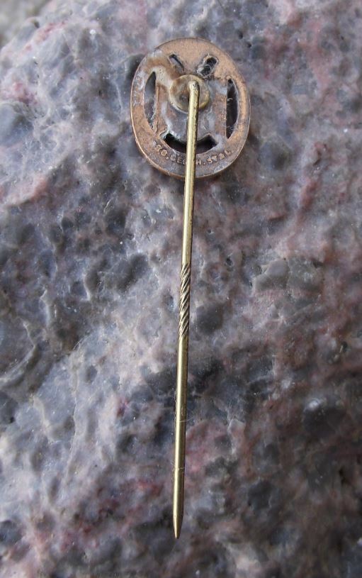 Vintage German Gun Shooting Club Association Air Rifle Bronze Award Pin Badge - Badgecrazy