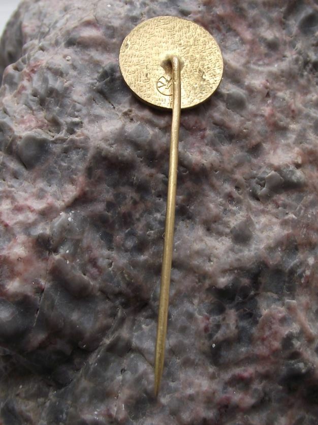 Vintage Pivovar Litomerice Skalich Czechoslovakia Beer Lager Brewery Pin Badge - Badgecrazy