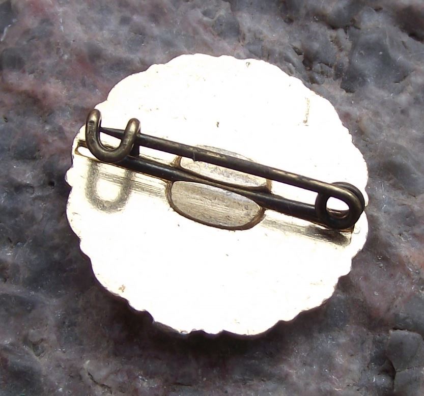 Antique Jesus Christ Holy Christian Religious Brooch Pin Badge - Badgecrazy