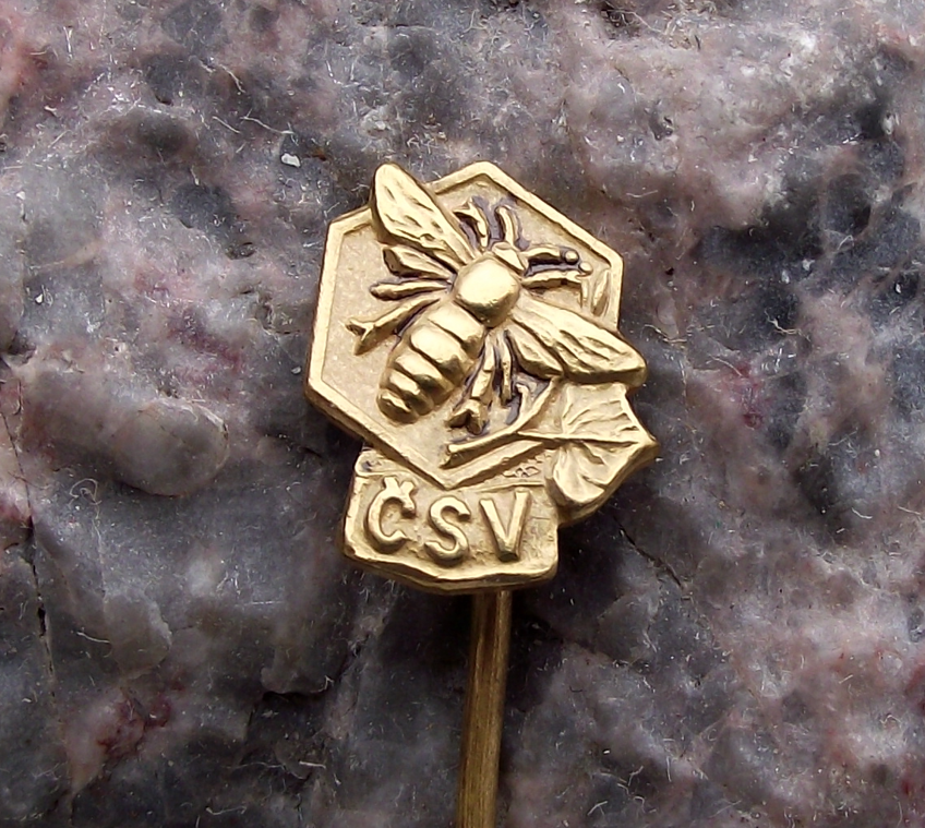 Vintage CSV Czech National Honey Bee Keeping Association Club Members Pin Badge