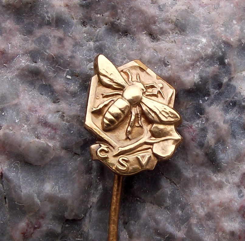 Vintage CSV Czech National Honey Bee Keeping Association Club Members Pin Badge