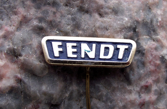 Vintage Fendt German Farming Tractor Agricultural Machinery Company Pin Badge