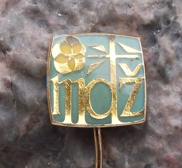 International Women's Day MDZ Czechoslovakia Peace Flower Mothers Pin Badge