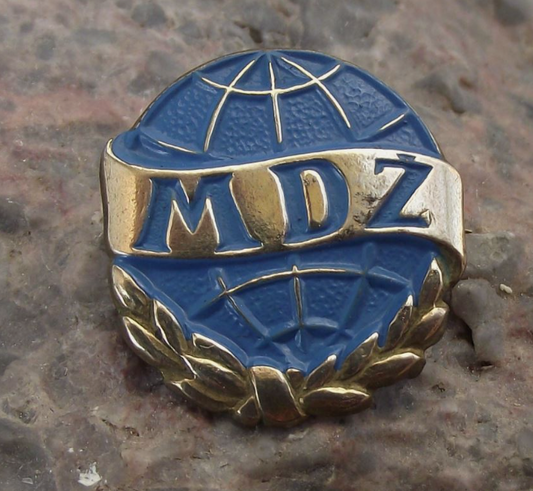 .International Women's Day Czech MDZ World Laurel Leaves Pin Badge